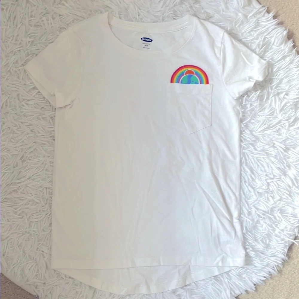 Old Navy Short Sleeve Softest Tee with rainbow and world decal over pocket